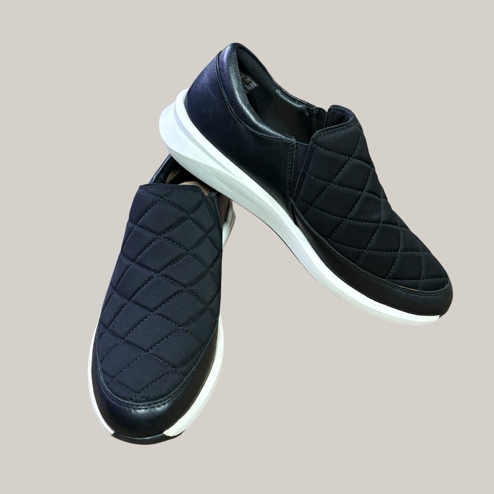 Clarks Collection Quilted Slip On Sneakers Black Women's 10 Comfort Casual Shoes